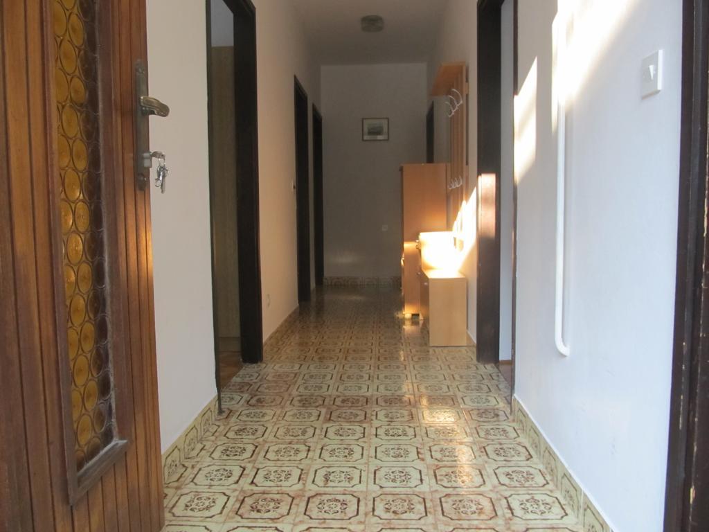 Apartment Razum Pola Esterno foto