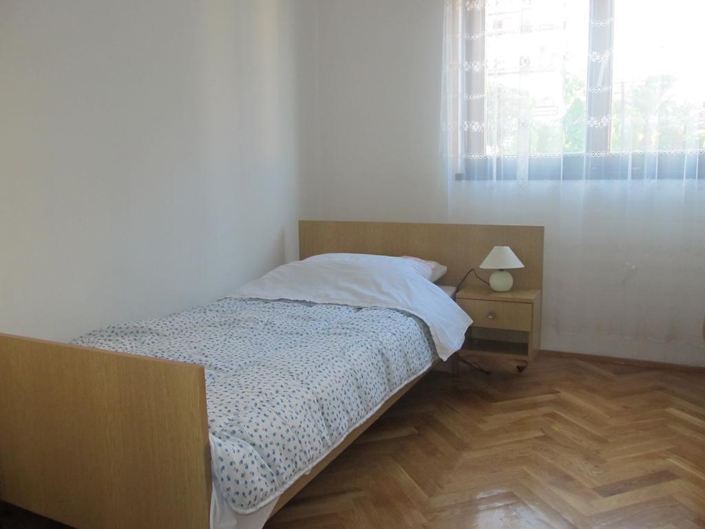 Apartment Razum Pola Esterno foto